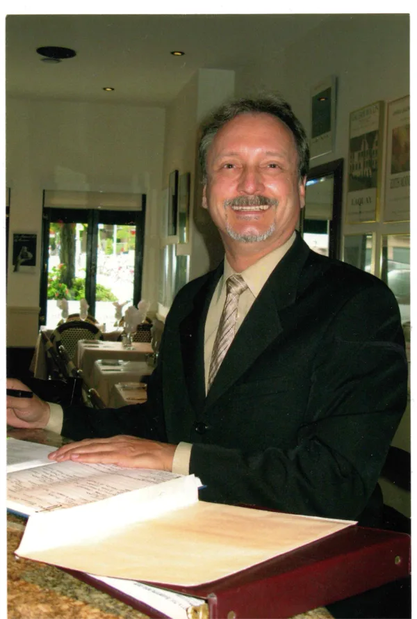 Jeff McQueen, wedding officiant